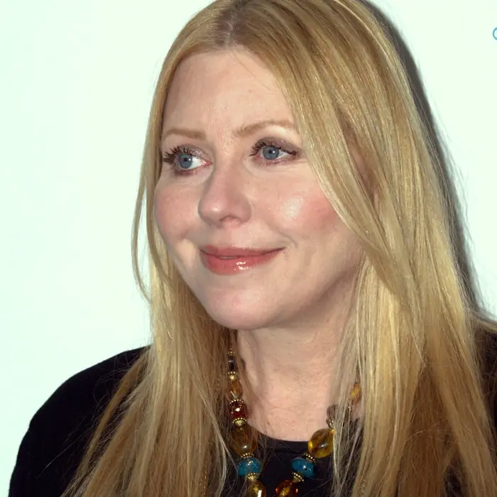 Bebe Buell