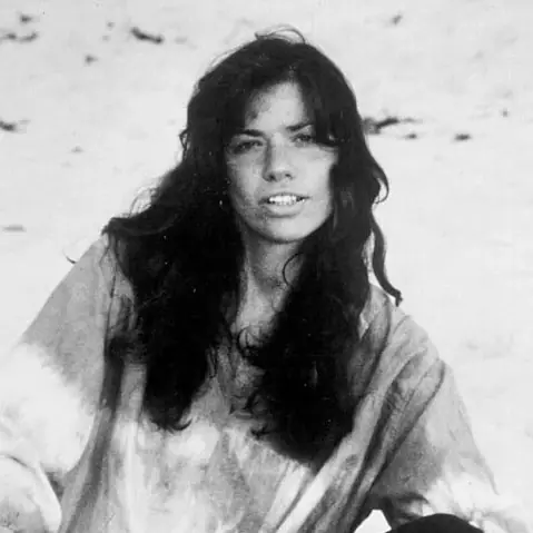 Carly Simon