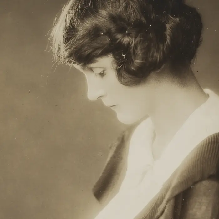 Dulcie Deamer
