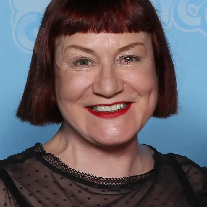 Nell Campbell