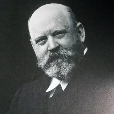Walter Rothschild